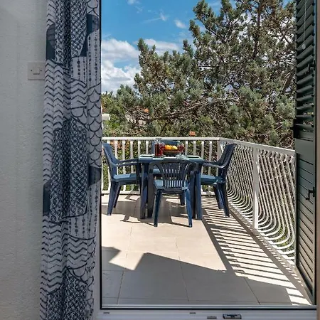Casa Hébergement de vacances Vinišće