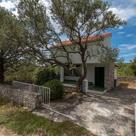 Casa *